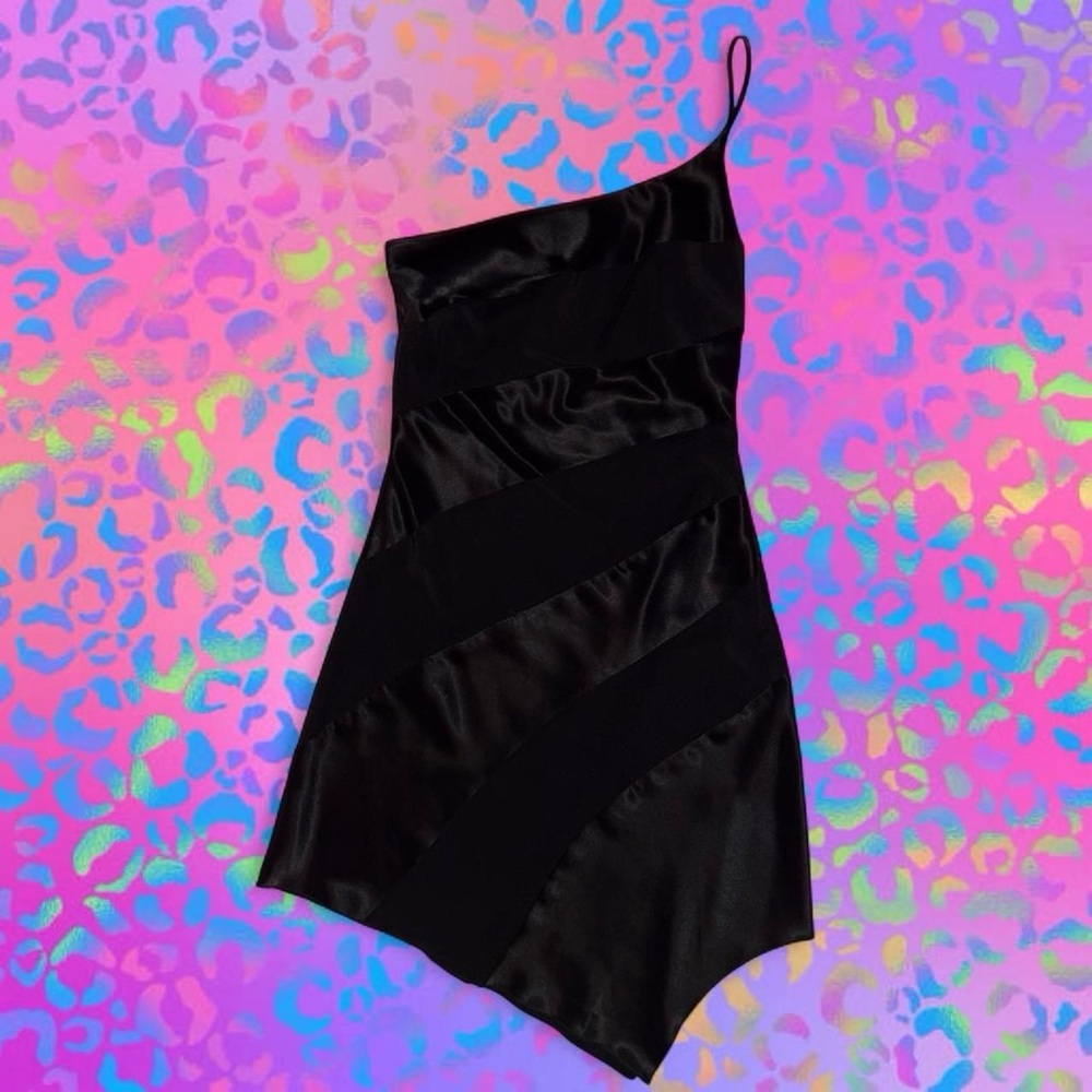 vtg 90s/y2k bebe indie sleaze asymmetric one shoulder satin mini dress, sz sm